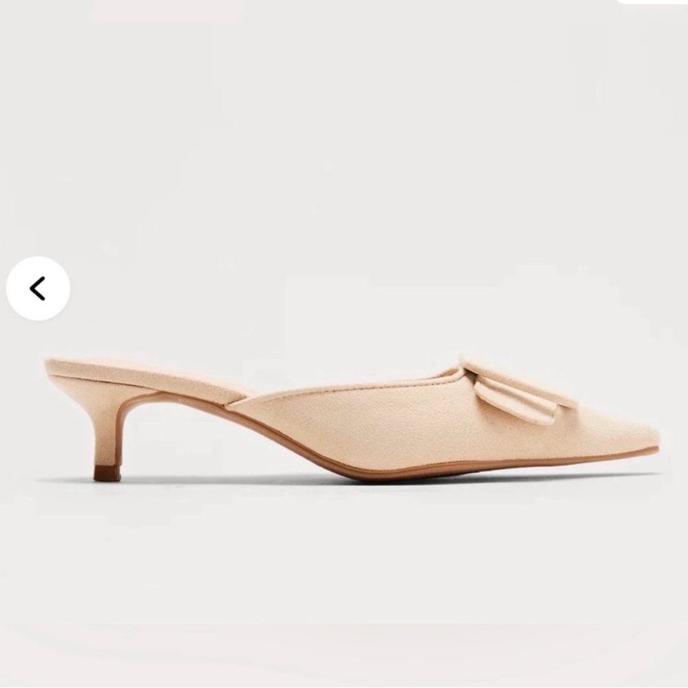 NIB-Suede Fashion Nova Beige Mules with Buckle Detail
